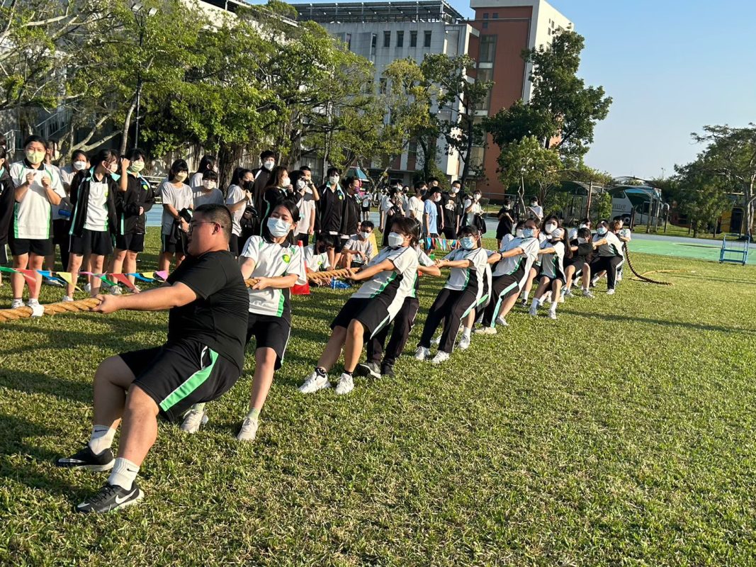 學年拔河比賽2