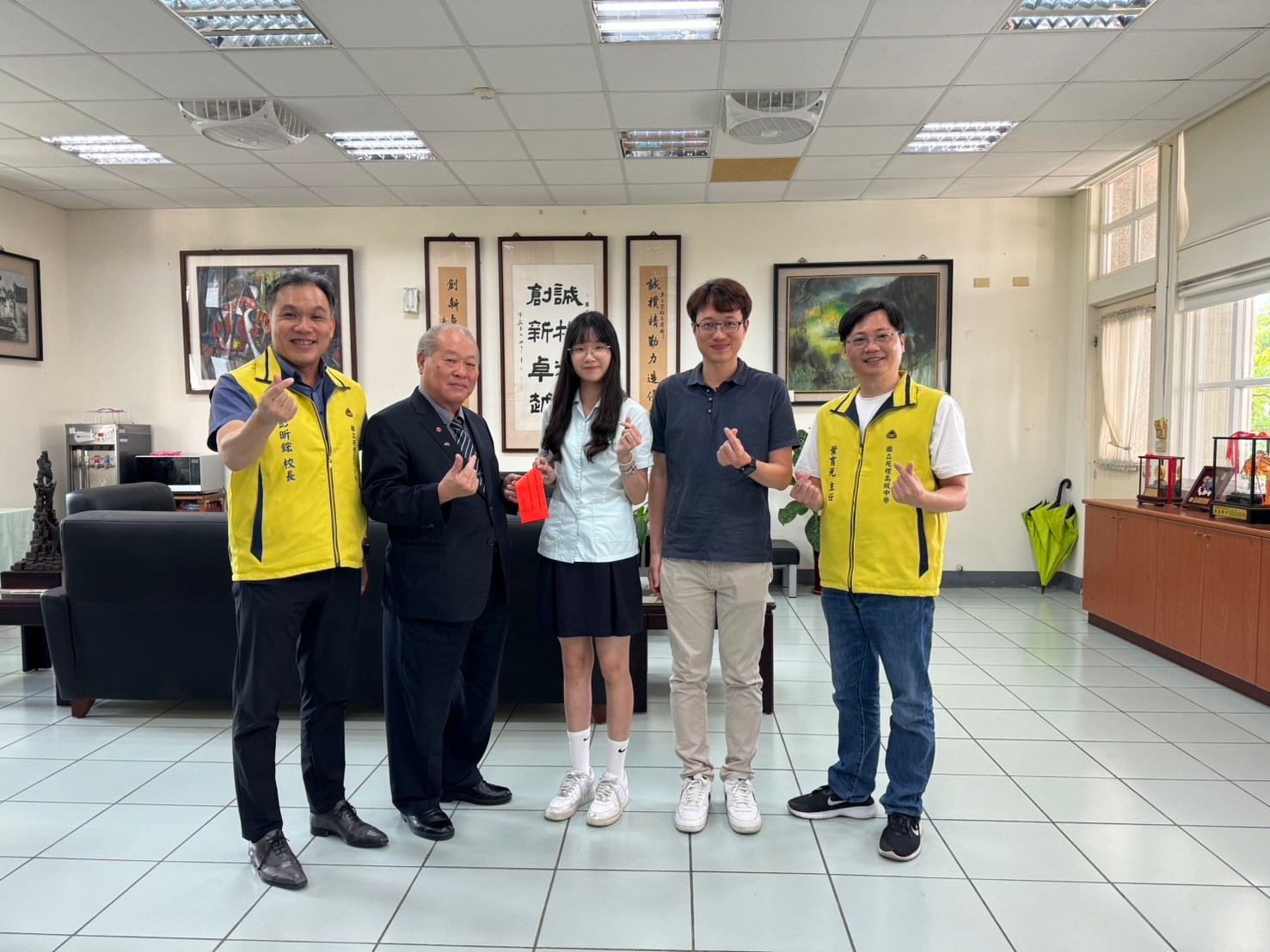 國苑繁星，牙醫再現